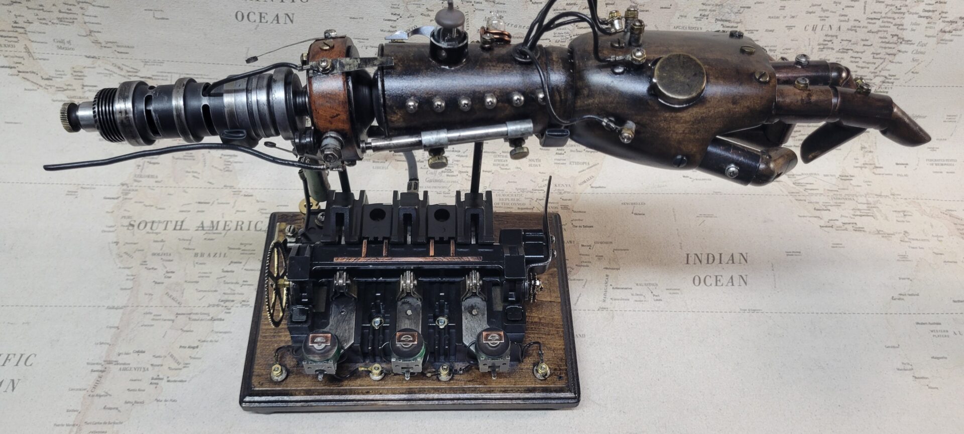 Steampunk Battle Damaged Robotic Wooden Android Hand Relic W/Tabletop Display Left Hand